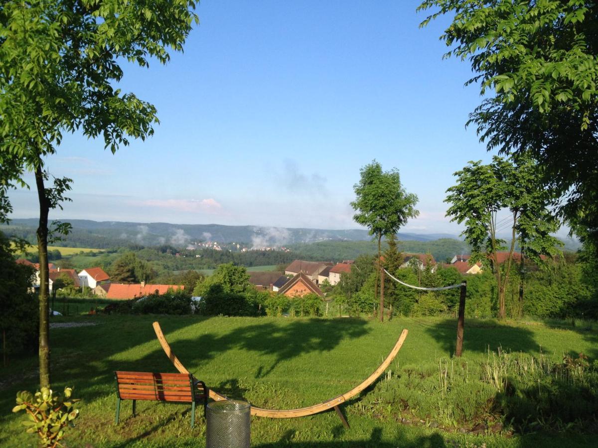Orli Hnizdo At Chateau Novak Krivoklat Exterior photo