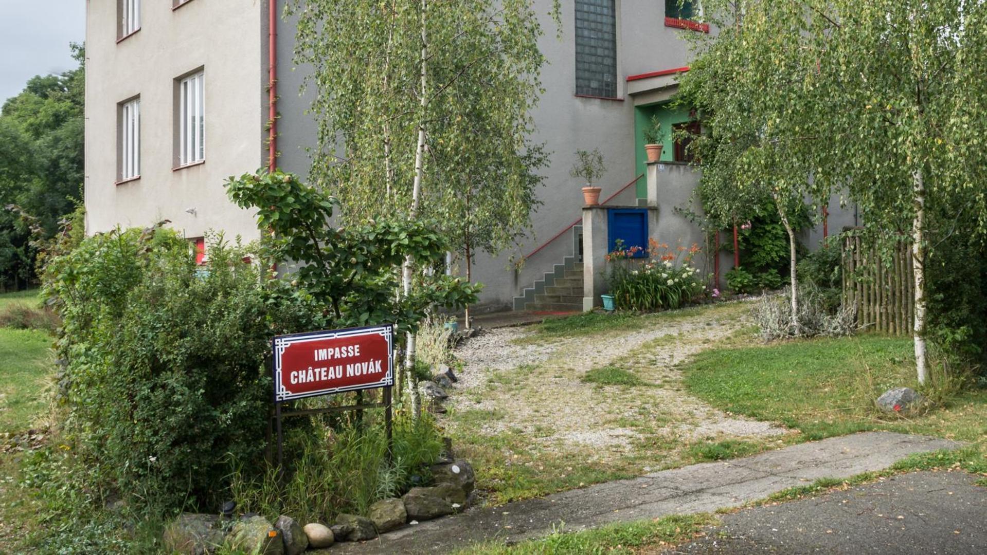 Orli Hnizdo At Chateau Novak Krivoklat Exterior photo